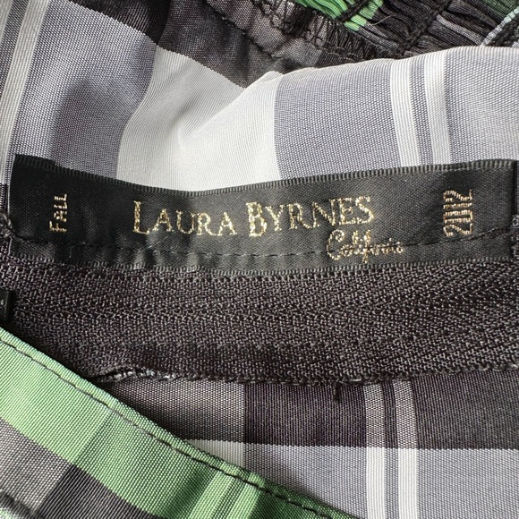 Pinup Girls Laura Byrnes Taffeta Green Plaid Dress New Size Small - Picture 4 of 6